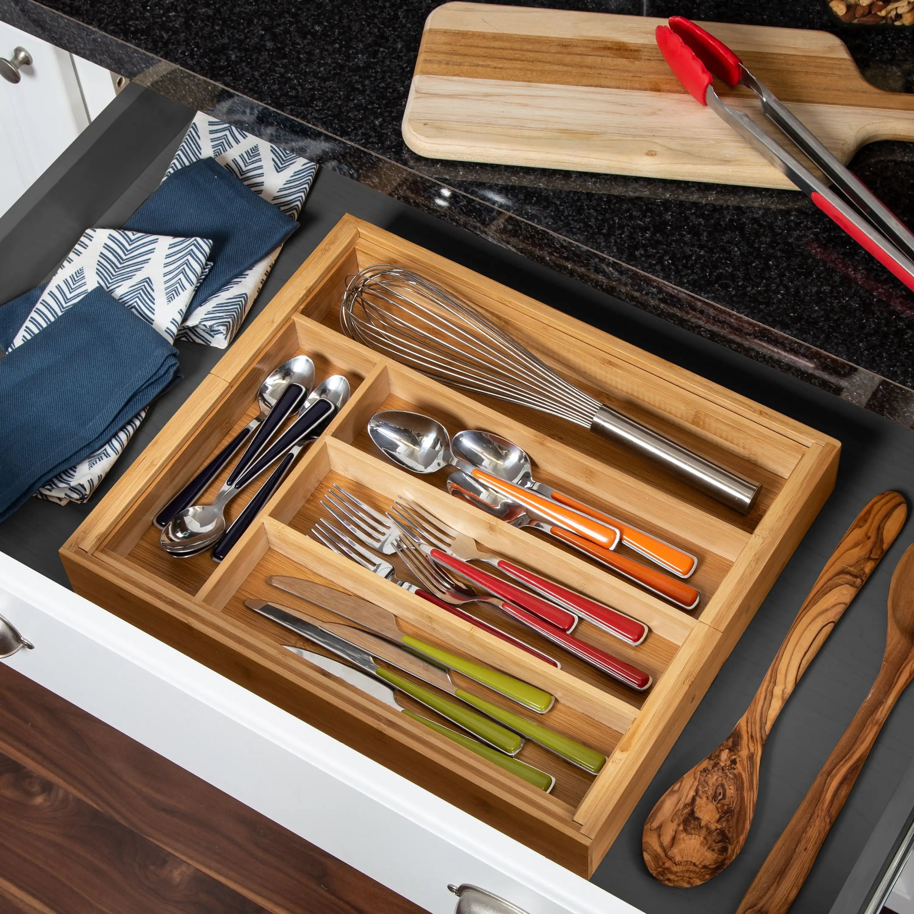 Expandable Kitchen Drawer Organizer