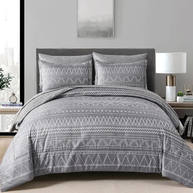 7 Pieces Comforter Set King/Queen