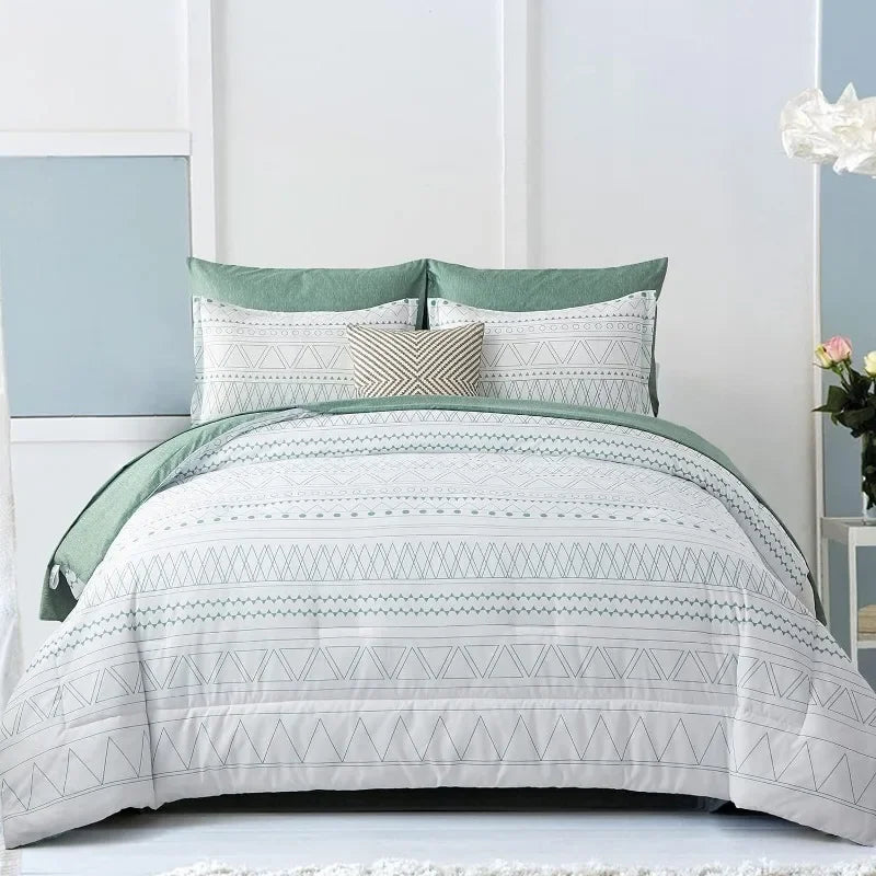 7 Pieces Comforter Set King/Queen