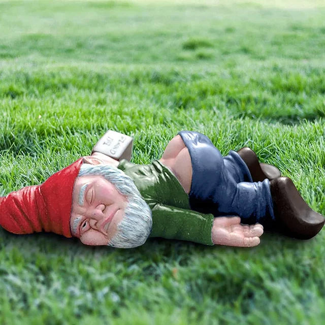 Drunk Garden Gnome