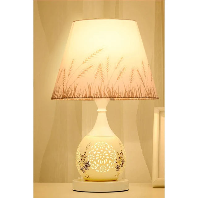 European-Style Crystal Table Lamp