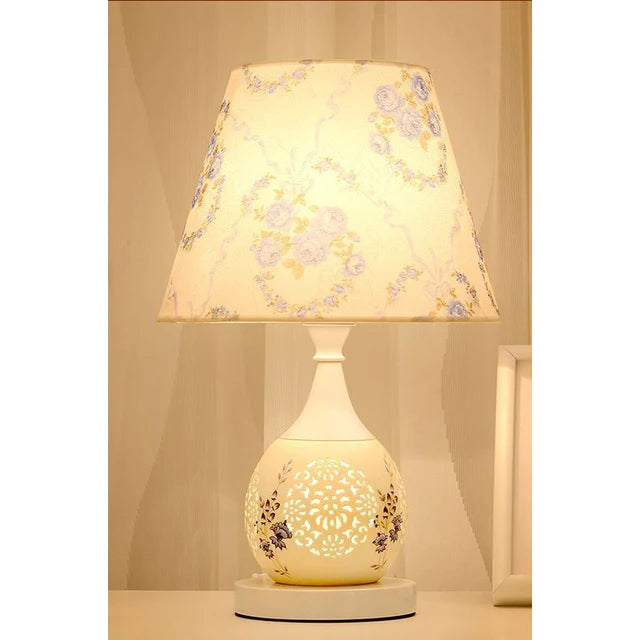 European-Style Crystal Table Lamp