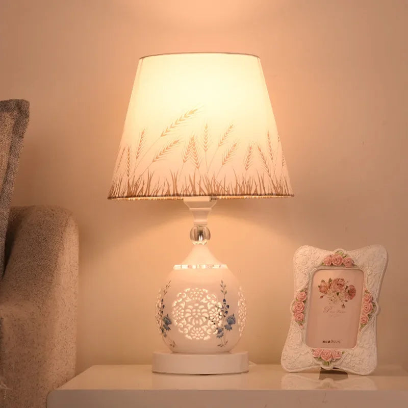 European-Style Crystal Table Lamp