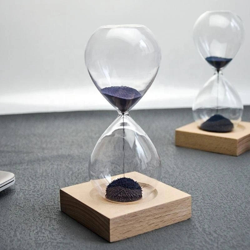 Magnetic Hourglass Exquisite Home Decoration