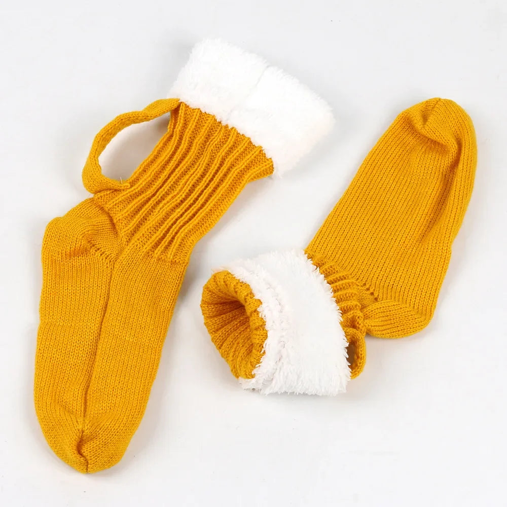 Beer Mug Knit Socks