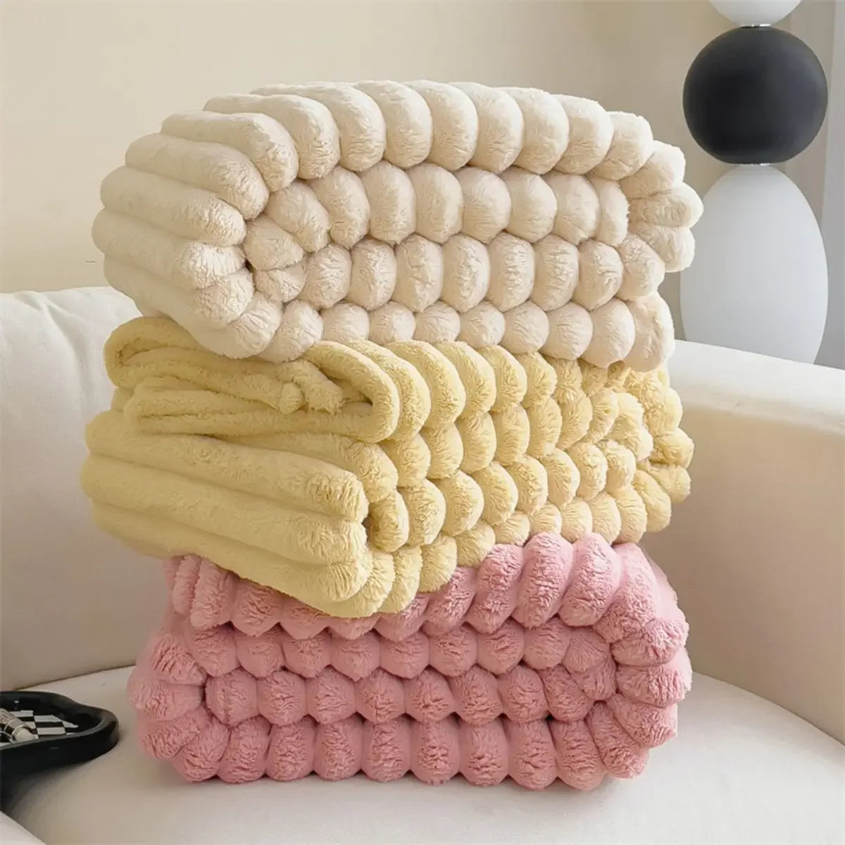 Solid color multifunctional blanket