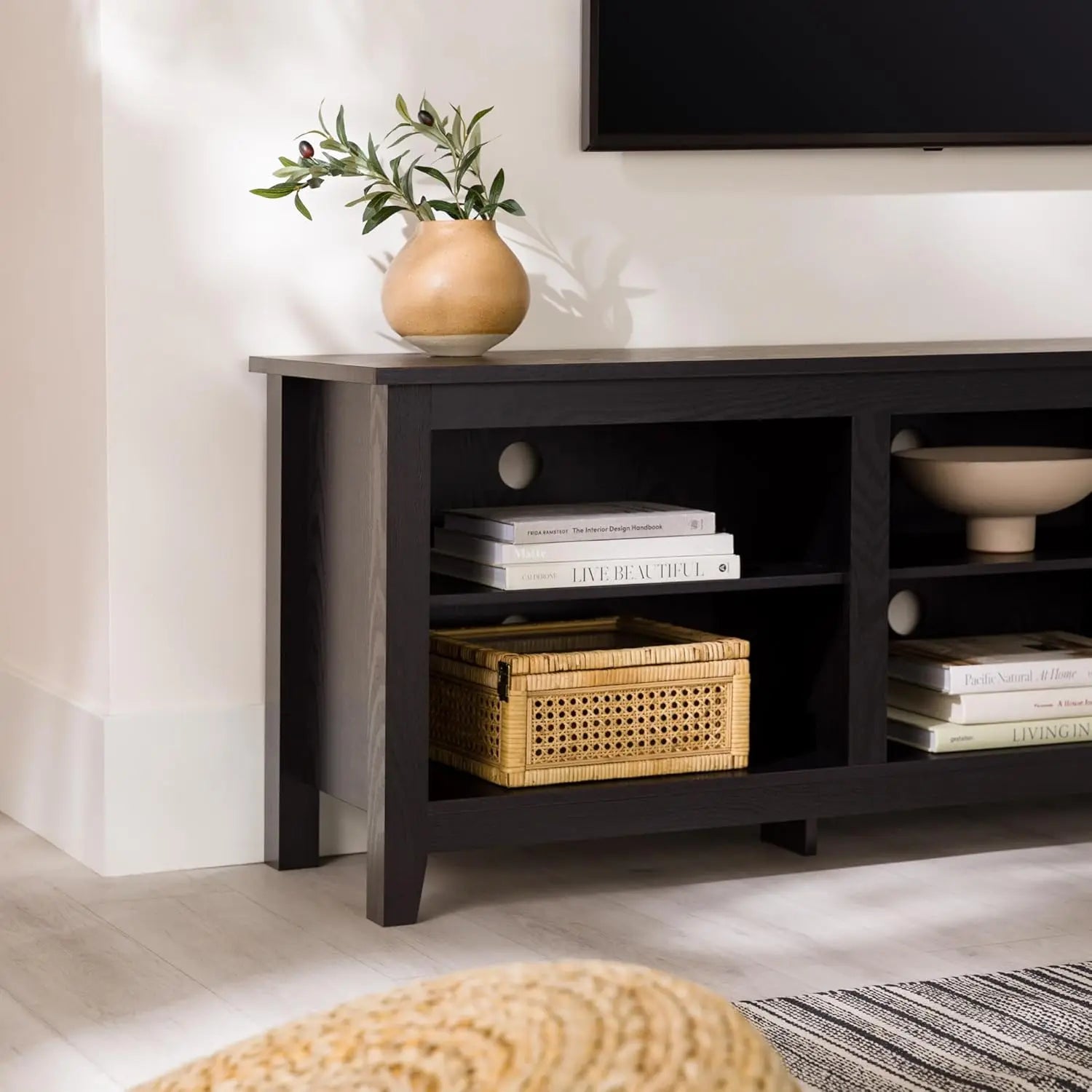 Walker Edison 6000, TV Stand