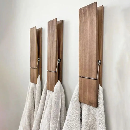 Wooden Giant Towel Clips